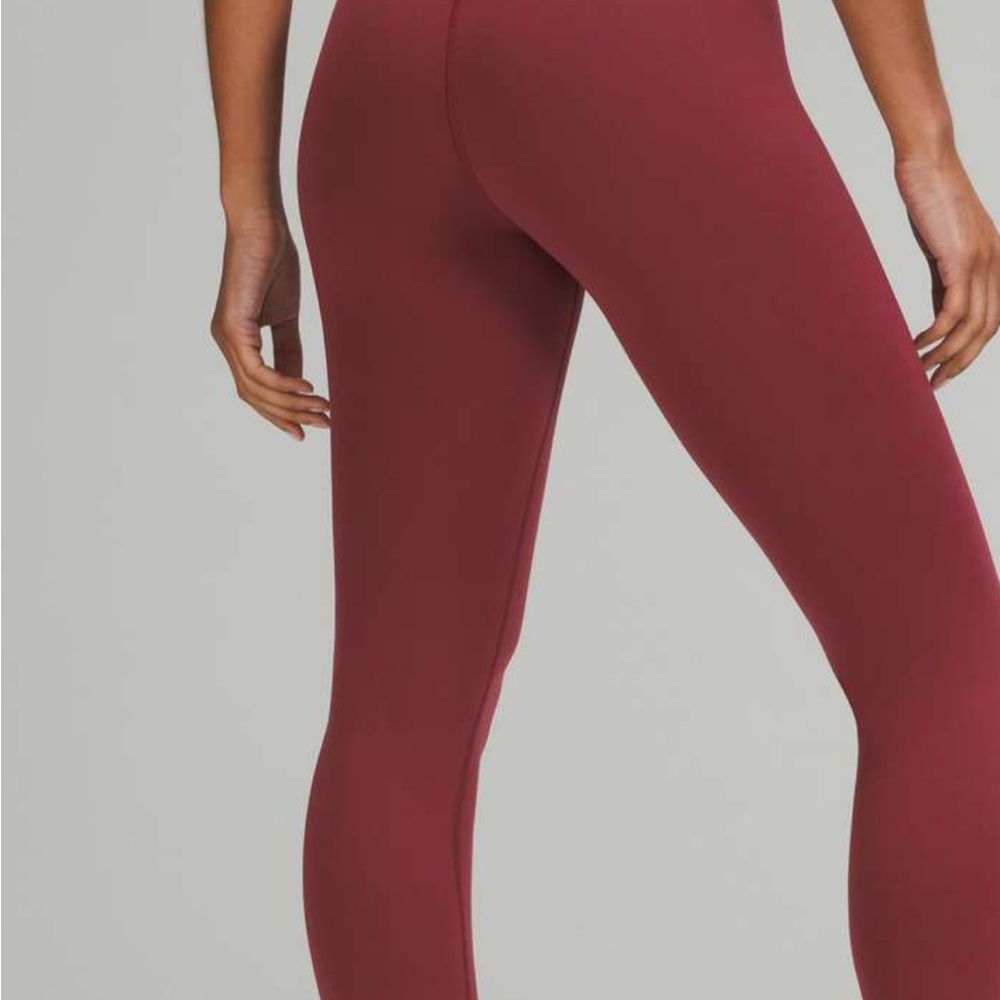 NWOT LULULEMON LEGGINGS